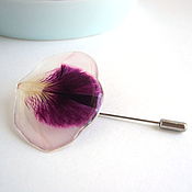 Украшения handmade. Livemaster - original item Brooch Needle Geranium Real Flower Resin Jewelry Boho Brooch. Handmade.