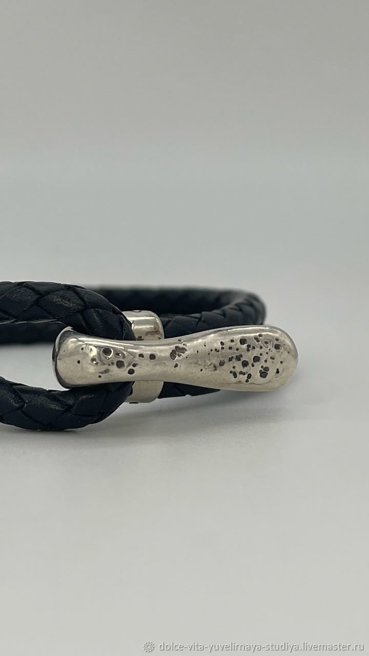 Мужской кожаный браслет купить в интернет-магазине Ярмарка Мастеров по ...