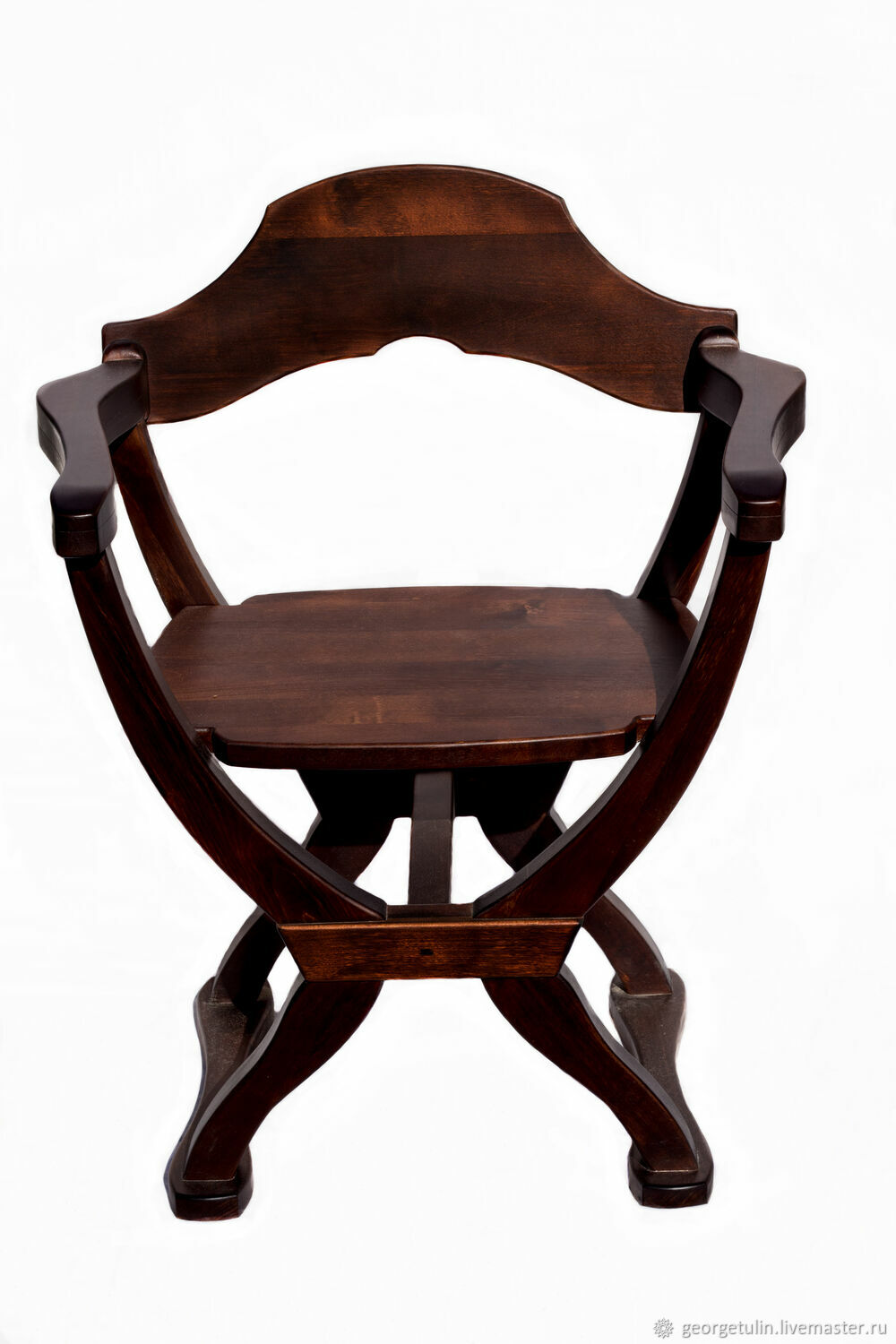 Кресло в венецианском стиле