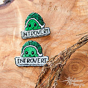 Украшения ручной работы. Ярмарка Мастеров - ручная работа Introvert turtle pin, cute turtle badge. Handmade.