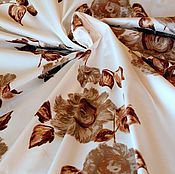Итальянский шелк Gucci, цветы на белом фоне