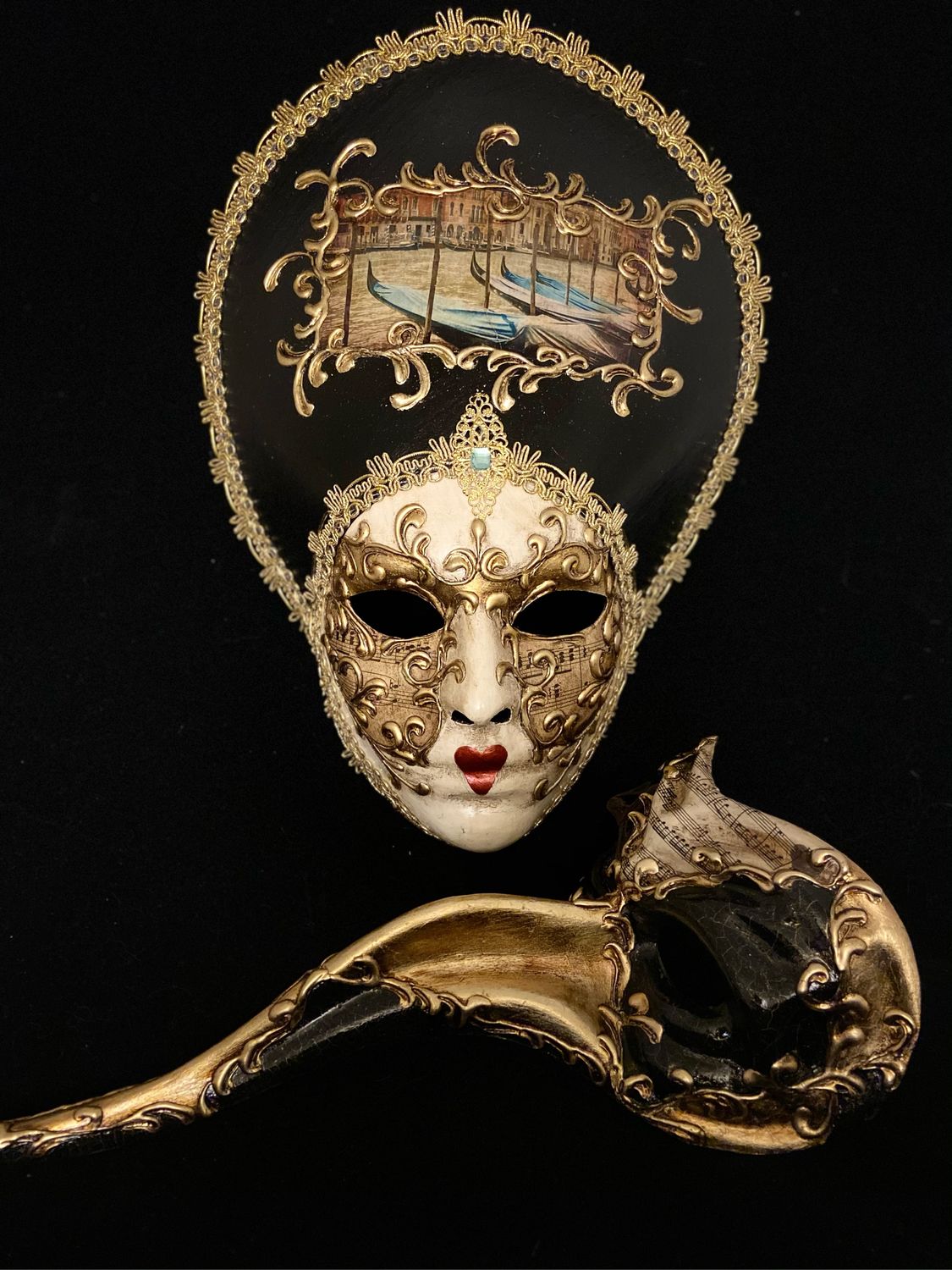 Венецианская маска Маттачино