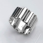 Серебряное кольцо с розовым кварцем - 12х16 мм