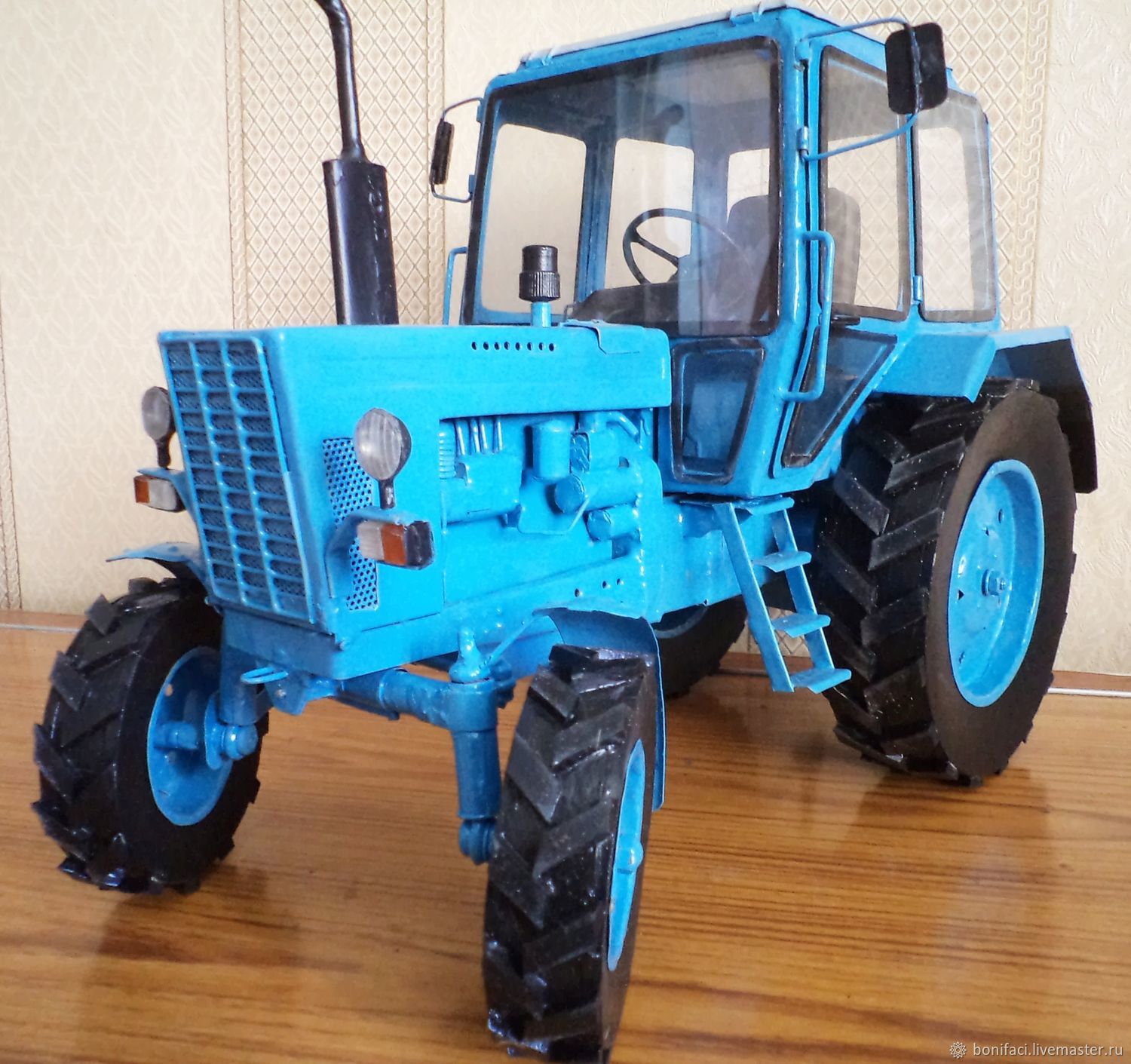 Трактор купить цена недорого. Модель трактора МТЗ-80. Синий трактор МТЗ 80. Трактор синий модель МТЗ 82. Трактор Беларусь модель МТЗ-80.
