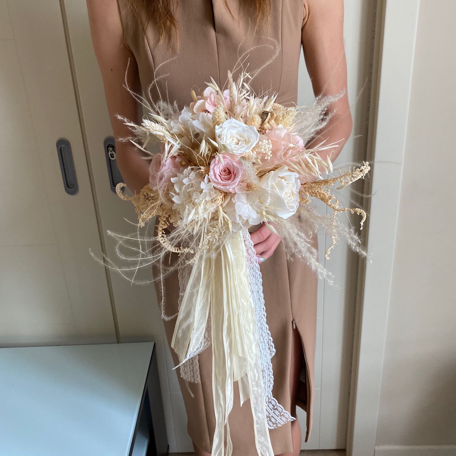 Букет невесты из стабилизированных цветов «Самой красивой невесте» в ...