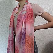 Аксессуары handmade. Livemaster - original item Cream roses, chiffon scarf, 180h75 cm, free painting. Handmade.