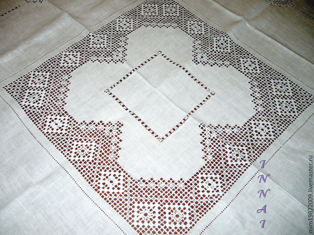 Square tablecloth, white linen, strojeva embroidery, white on white, Russian style, Slavic style, cozy home, eco house
