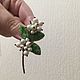  Брошь Снежноягодник из бисера. Брошь-булавка. BerryBrooch. Ярмарка Мастеров.  Фото №5