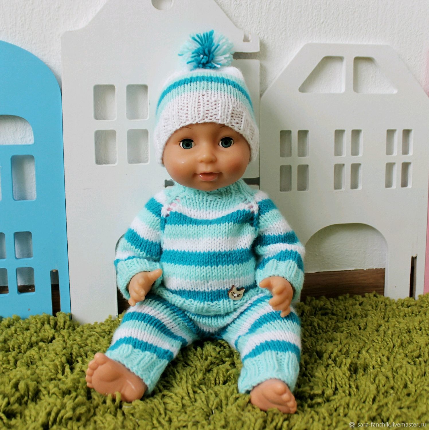 clothes for baby dolls