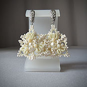 Украшения handmade. Livemaster - original item Classic earrings: large cream flower earrings with pearls. Handmade.