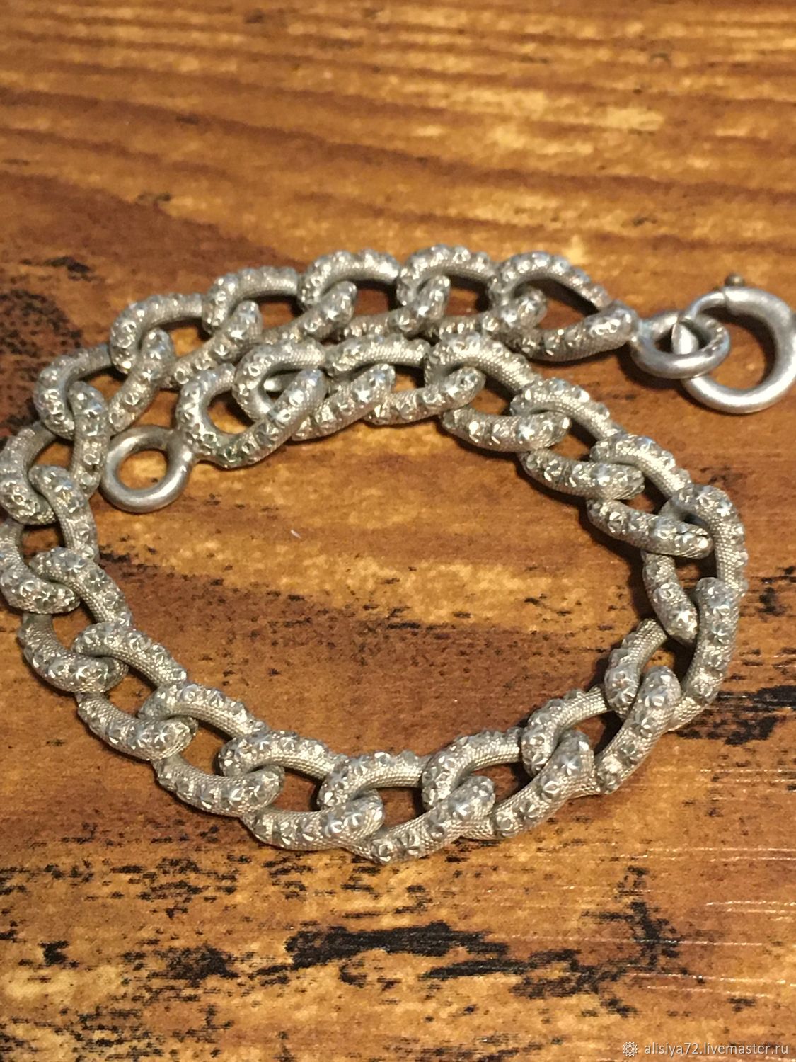 Старинные серебряные браслеты