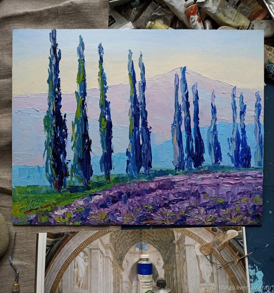 Картина с кипарисами